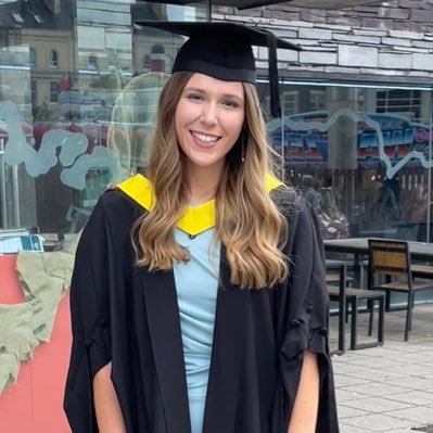 NQT 👩🏻‍🏫 Cardiff Metropolitan BA (Hons) Primary Education Graduate 👩🏻‍🎓 Apple Teacher 🍎