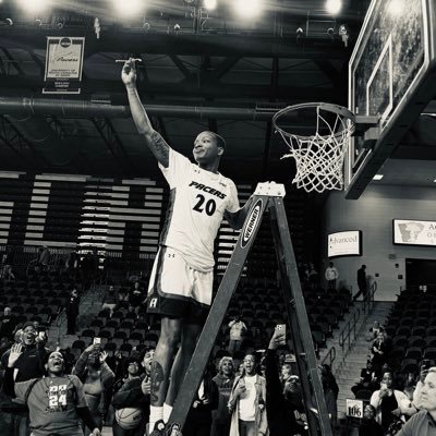 melvina_5's profile picture. 06