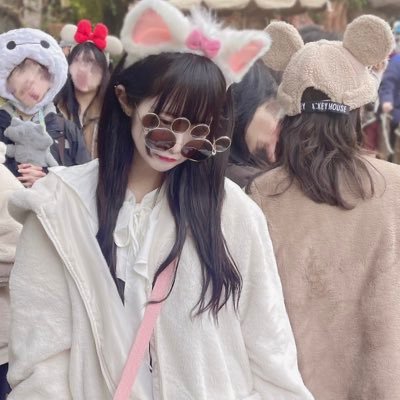 luv_codependent's profile picture. 人生ハードモード