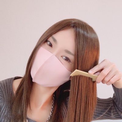 yuriko999999's profile picture. 🌹人毛ウィッグのデザイン•着用の裏技 🌹映画•ドラマ•TV番組へウィッグ提供