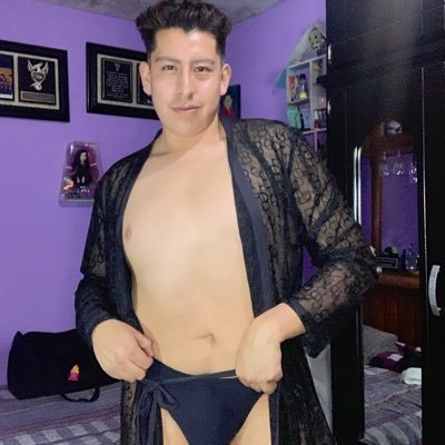 Ingeniero 👷‍♂️ 26 años, 1.85 🔺Mexicano Propuesta en DM o insta el.oskitar Vamos empezando, por que ya lo pedían.😰