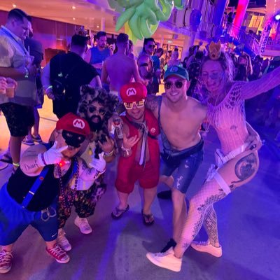 Festival Junkie / Crypto / Glizzys / Sports / Passive Income Biz