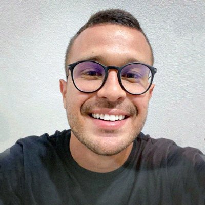 netolunaaa's profile picture. 