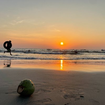 RangoonTri's profile picture. 