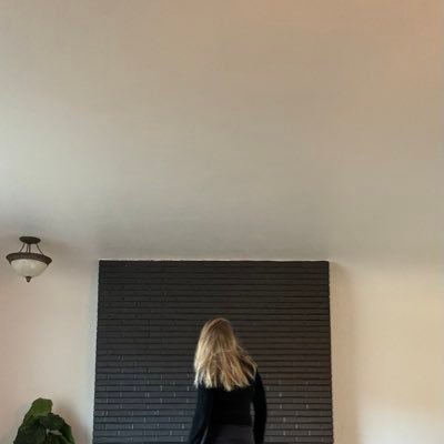 anikaponica's profile picture. 