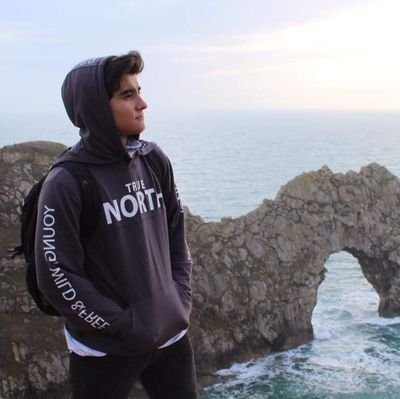 Marcoslg_14's profile picture. Houdini Fx Artist