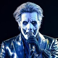 chlo ✧ misses papa (@1dolatrine) 's Twitter Profile