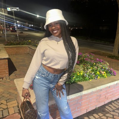 Kimmestryy's profile picture. 🧞‍♀️