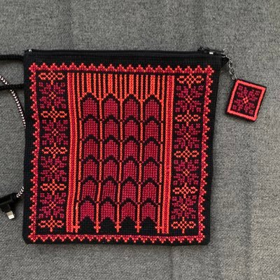 Naga15DanDav's profile picture. 日常/ #ConnectingGaza(ガザにeSIMを送る活動)を支援しています詳細は固定参照ください。#パレスチナ刺繍部🪡/不買運動/反戦/停戦/