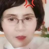 Bieriszc's profile picture. 前码农，在家看孩子无聊写bug撸毛自动化亏钱