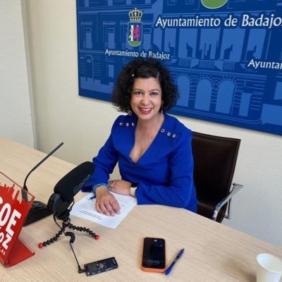 Alta Inspección en @DGobExtremadura 📚 y concejala del PSOE en Ayto Badajoz ⚪⚫ Vicesecretaria general @PSOEBadajoz 🌹  Sólo el humor nos salvará 😍