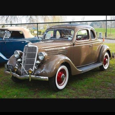 cyberpunkk97's profile picture. Ante el dios Sol contemplaré con pleitesía mi derredor...