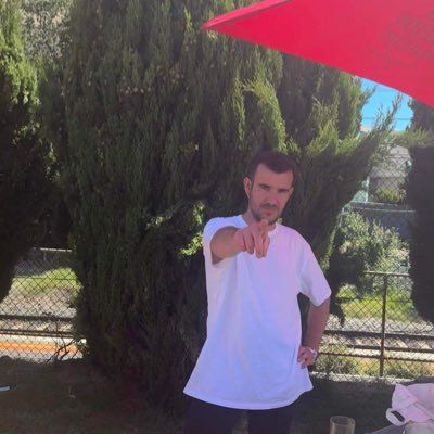 KUZGUNKAYA_'s profile picture. "success is just like being pregnant. everybody congratulates you, but nobody knows how many times you were fucked"