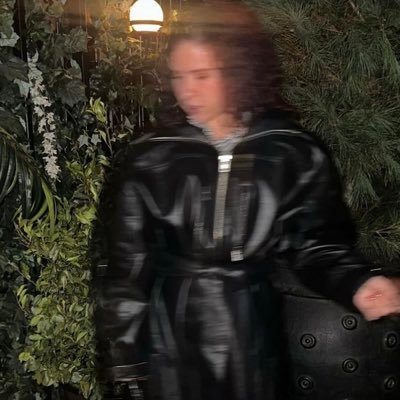 No one should have all that power. Russia’s Tiny Nightmare. Likes to fight inside and outside of the ring. @KillerRaymond_ is mоя любовь. 💍 —efed account.