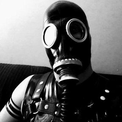 OE12517573's profile picture. 🇦🇺 🏳️‍🌈 🙍‍♂️| Melbourne | Gen Y | Kinkster, leather, rubber & more | DMs open