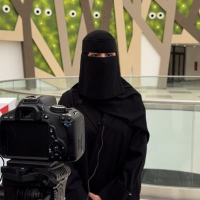 أخصائية نفسيّه مستقبليّه👩🏻‍⚕️💙 @IMSIU_Psy عضوة في نادي تكوين الفني - وعضوة في نادي علم النفس-متطوعة لدى عمادة شؤون الطلاب والطالبات