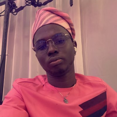 Folaszn Profile Picture