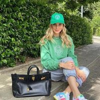 BettyWoolley (@qf0mdcw1nxm7py) 's Twitter Profile