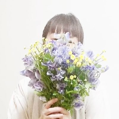 Flower Artist Flower Designer LINE→https://t.co/24jIZDLXr0 動画配信→ https://t.co/BcbS1eOLXM