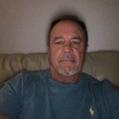 rreischtw's profile picture. 