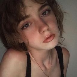 rouM2GuRCUe4F's profile picture. Merhaba sanırım arkadaş olabiliriz