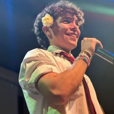 EriRomeroCaruso's profile picture. Juani❤️‍🩹
muchas gracias y muchas veces ❤️‍🩹
                    𝚈 𝚊𝚞𝚗𝚚𝚞𝚎 𝚎𝚕 𝚖𝚞𝚗𝚍𝚘 𝚎𝚗𝚝𝚎𝚛𝚘 𝚜𝚎 𝚙𝚛𝚎𝚗𝚍𝚊 𝚏𝚞𝚎𝚐𝚘... 🥹