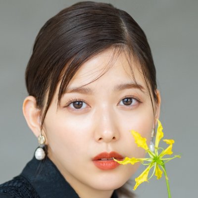 裏垢。欲望のままにド変態妄想を垂れ流すだけの垢。アイドル大好き💕 ド変態性癖歪んでます。今まで通りシーナとお呼びください。ツイートしない垢・RT垢・自己紹介のない垢は許可しません、あとは好みかどうかで。
トークが盛り上がらなそう、興味のないのはスルーします
最近はランジェリー収集も💕ぶっかけも好き💕表はぼ無稼働