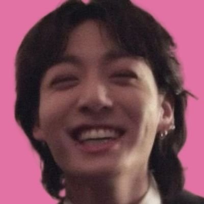LiliElvenes's profile picture. Jeon Jeongguk'tan 577 gün sonra doğmuş olmam onun benden küçük olduğu ve benim onun ablası olduğum gerçeğini hiç mi hiç etkilemiyor iyi günler