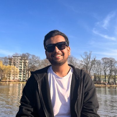 thenomadicgeeks's profile picture. Software Engineer | Masters Student in Germany | Open for working student and software engineering roles