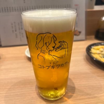 fhPKdHtLhMcQ03G's profile picture. 