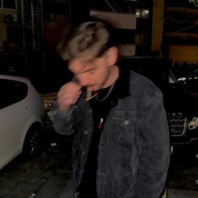 cantonik0's profile picture. no hugs, no contact