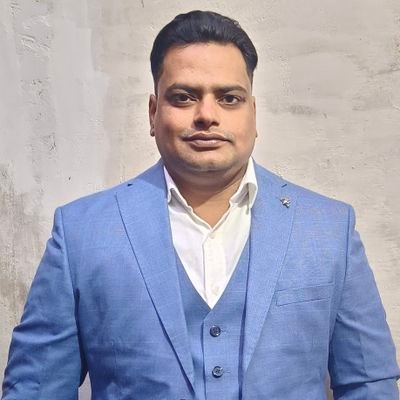 Dwivedihd92's profile picture. To Find the truth and print it.