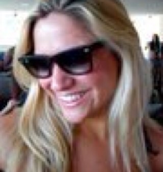 HayleyJ731's profile picture. Social media and high-fashion enthusiast looking to stay connected and entertained throughout my days of life