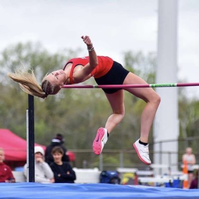 5’8 130 | Class of 25 | High Jump/4x4 | London High School | 3.67 GPA | 3 Sport Athlete | All-Ohio High Jumper | 2x CBC Conference Champion