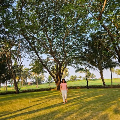 authoramruta's profile picture. 