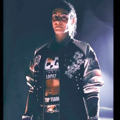 I hit people for a living
🇨🇵 Frenchy, London based 🏴
105 lbs MMA FIGHTER
Invicta, Rizin Vet