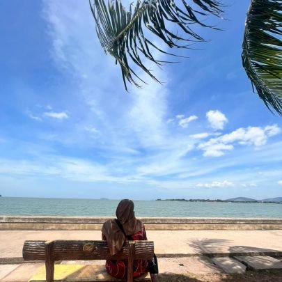 suhairiza91's profile picture. 33, Malaysian..