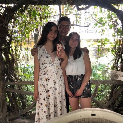reninenineni's profile picture. I need a little fresh air and a latte