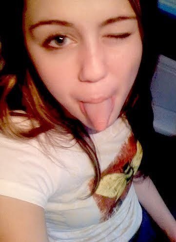 Oooi õ/ 
                      Segue eu ?  (: