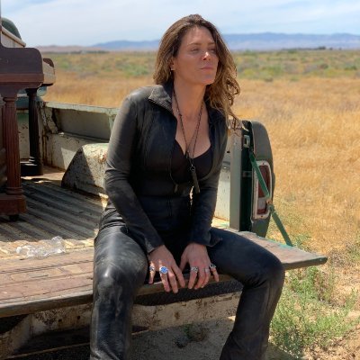 #Music #Blues #soul #ClassicRock @BethHart-Who I would marry in a heartbeat,books,my pups.#ChurchOfBeth 🏳️🌈 🇮🇹🇺🇦🇨🇦🇬🇧