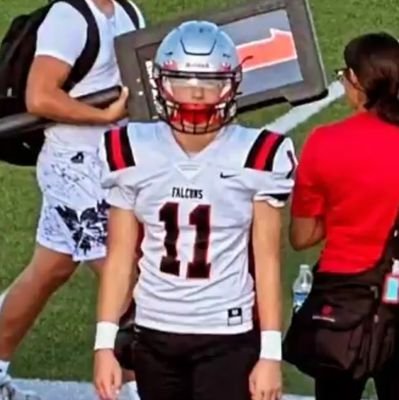 Sophomore QB
5'9 145 lbs
John Paul Stevens HS - 2026