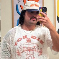 homosexual court jester (@sweatpantspapi) Twitter profile photo