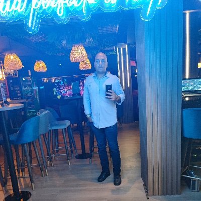 luisvic72190218's profile picture. 