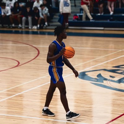 6’2 185 |PG  | 2024 || CARDINAL NEWMAN|dual sport🏈🏀| https://t.co/S37MFB3OjG