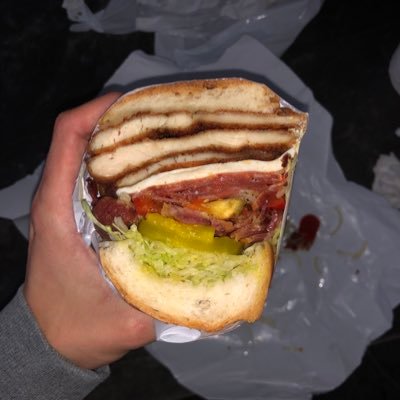 yungsoy's profile picture. 