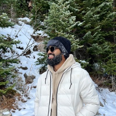 gurukoushik's profile picture. swe at waymo. opinions expressed are not my own, but a combination of interpolation, extrapolation and emergence.