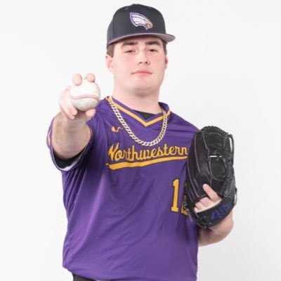 @UNWBaseball Alum |                  Assistant Coach @HopkinsBaseball