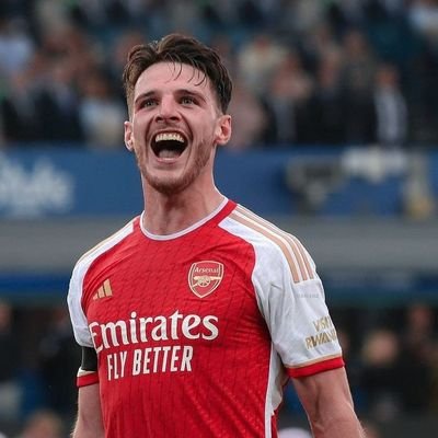 🇺🇬🏡
🇰🇪📚//
Livinģ my lifę//
Arsenal
