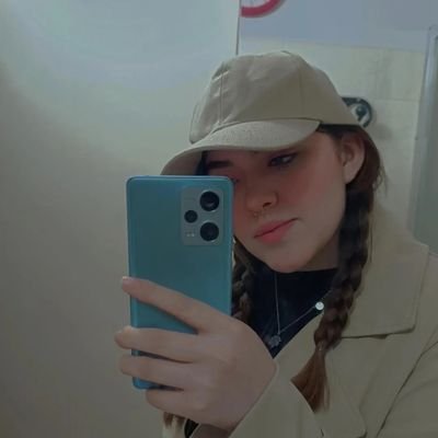 Hola! me gusta ver streams, escuchar al Duko y comer pizza, algún problema?