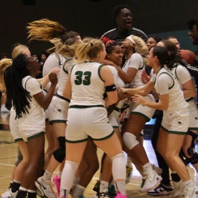 Official twitter page for your College of DuPage WBB #Forward #BirdGang 2023 N4C champs‼️2023 NJCAA Region 4 Champions 🏆